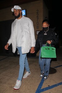 jordyn-woods-out-for-late-night-dinner-in-malibu-05-30-2021-0.jpg