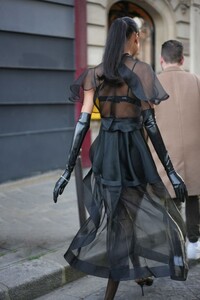 jourdan-dunn-at-victoria-beckham-womenswear-fall-winter-2023-2024-show-at-paris-fashion-week-03-03-2023-3.jpg