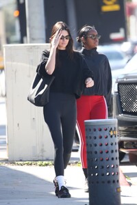 kendall-jenner-and-justine-skye-at-zinc-salon-in-west-hollywood-02-28-2023-2.jpg