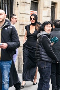 kendall-jenner-at-a-photoshoot-in-paris-03-22-2023-1.jpg