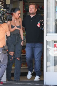 kim-kardashian-and-james-corden-filming-carpool-karaoke-in-malibu-03-03-2023-8.jpg