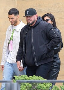 kylie-jenner-and-fai-khadra-leaves-nobu-in-malibu-03-23-2023-4.jpg