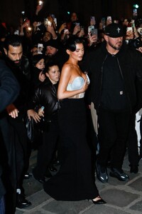 kylie-jenner-arrives-at-jean-paul-gaultier-haute-couture-spring-summer-2023-show-at-paris-fashion-week-01-25-2023-0.jpg