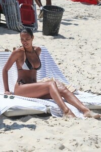 lais_ribeiro_-_in_rio_20230321__127_.jpg