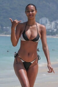 lais_ribeiro_-_in_rio_20230321__86_.jpg