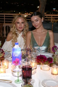 miranda-kerr-and-rachel-zoe-at-rachel-zoe-and-miranda-kerr-host-autumnal-event-in-los-angeles-10-18-2022-11.jpg