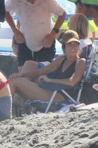 nikki-reed-in-bikini-with-friends-at-a-beach-in-malibu-09-03-2022-9.jpg