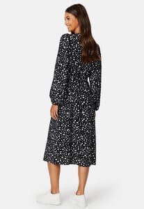 object-collectors-item-seline-wrap-dress-black-aopwhite-dots_3.thumb.jpg.73849c0ea1777c7dc95cf0acbd93ab29.jpg