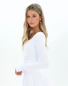 plie-layered-ls-top-white-detail-tl95600ss_1.jpg