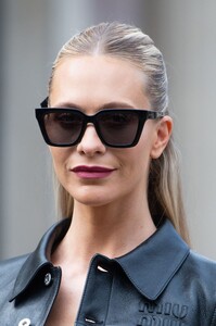 poppy-delevingne-at-miu-miu-womenswear-fall-winter-2023-2024-show-at-paris-fashion-week-03-06-2023-2.jpg