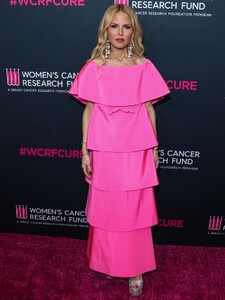 rachel-zoe-at-women-s-cancer-research-fund-s-an-unforgettable-evening-benefit-gala-at-beverly-wilshire-hotel-03-16-2023-0.jpg