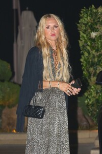 rachel-zoe-leaves-nobu-in-malibu-05-03-2022-6.jpg