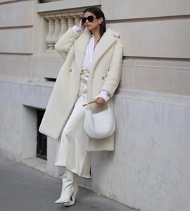 sarasampaio_333626485_170194672433673_725870175768093773_n.jpg