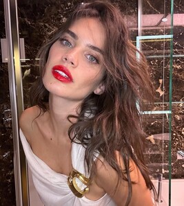 sarasampaio_336580360_2192659967600025_486873033973977721_n.jpg