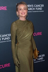 sharon-stone-at-women-s-cancer-research-fund-s-an-unforgettable-evening-benefit-gala-at-beverly-wilshire-hotel-03-16-2023-2.jpg