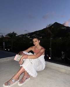 taylor_hill_338311573_978098719844971_2692917693490737660_n.jpg