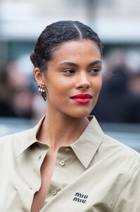 tina-kunakey-at-miu-miu-womenswear-fall-winter-2023-2024-show-at-paris-fashion-week-03-06-2023-1.jpg