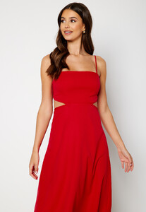 trendyol-naomi-cut-out-dress-red_2.thumb.jpg.f7617c0cbb60c9bfda489d97cd19d841.jpg