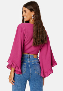 trendyol-vera-blouse-fuchsia_2.thumb.jpg.9fb55da4b52938fb1c5e1982d67d2591.jpg