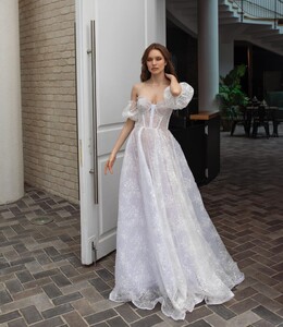 veronika_korshun.bridal_301896460_5547543648661430_2004784521631537280_n.jpg