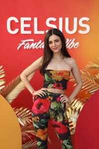 victoria-justice-at-celsius-fantasy-vibe-launch-and-afterparty-in-malibu-03-02-2023-6.thumb.jpg.e8b0f05e0235c4aac290102731a69d92.jpg