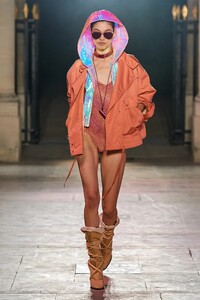 00011-Isabel-Marrant-Spring-22-RTW-Paris-credit-Gorunway.thumb.jpg.068fa85dc0c262ebdc2c516da6343a32.jpg