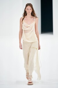 00013-Sportmax-Spring-22-RTW-Milan-credit-Alessandro-Lucioni-Gorunway.thumb.jpg.8abcddebf3e9ff12486fd6269f90b776.jpg