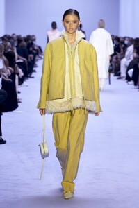 00027-Jil-Sander-Spring-22-RTW-Milan-credit-Alessandro-Lucioni-Gorunway.thumb.jpg.c0de149ef2eaae35e2fef616d78ac610.jpg