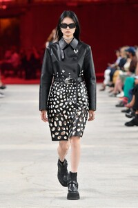 00029-Ports-1961-Spring-22-RTW-Milan-credit-brand.thumb.jpg.184f0a3862b33600178694c9a079e62b.jpg