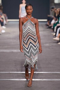 00032-Missoni-Spring-22-RTW-Milan-credit-Filippo-Fior-Gorunway.thumb.jpg.90fcee9e9631b6283995950b37dba0fe.jpg