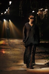 00039-Khaite-Spring-22-NewYork-credit-khaite.thumb.jpg.aef1e3d7a09f3beadb0868180a0e2eba.jpg