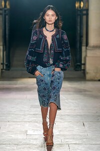 00040-Isabel-Marrant-Spring-22-RTW-Paris-credit-Gorunway.thumb.jpg.2c13da95f1da030ac3085a979625d67d.jpg