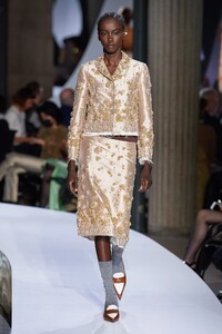 00041-Miu-Miu-Spring-22-RTW-Paris-credit-gorunway.thumb.jpg.648c316b559618fd4d6eaf58a5c8127f.jpg