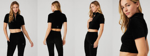 1034102425_CarolineKelley-AloYoga2022Black83.thumb.jpg.dc278bdeeb9ea6de3cec2357126876e8.jpg