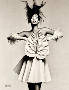 1079569374_2023-02-01WMagazine-193.thumb.jpg.ff189f6498710680f19c4052874251ec.jpg