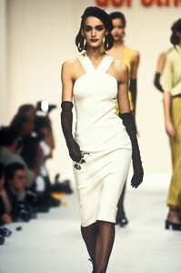 1178951889_Dorotheebis1992WomenRTW49.thumb.jpg.071f9c806dbd78b74f638939b92ae335.jpg