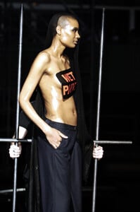 Maison+Martin+Margiela+Spring+2006+D6jV4MfAQKhx.jpg