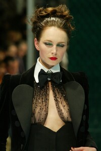 1536416337_hedvigmariemairgejs049----.thumb.jpg.99535f802e28e679c9f70cdfe4f5ee9e.jpg