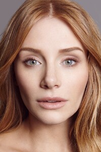 161204_BryceDallasHoward0547_Web.jpg