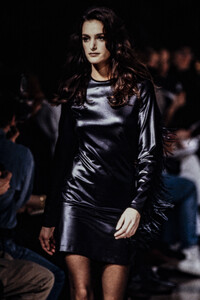 2064541461_HelmutLang1992WomenRTW23.thumb.jpg.d224aa75c49474aea3709aac99046aeb.jpg
