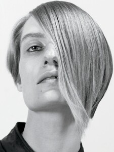 2117665518_InterviewMagazineMarch201812.thumb.jpg.b7d624a1f9a7fd7ee8886eb0fc972d99.jpg