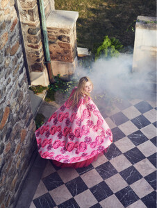 345549293_elle-fanning-3-642adb8b41d40.jpg