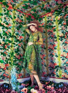 399509954_HarpersBazaarUKMay2017-49.thumb.jpg.6ea23e1c1878aacbe4c2c05c700929f2.jpg