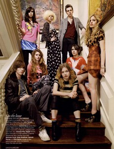 439598294_VogueUK(November2008)-NewEngland-007.thumb.jpg.fa1849acff9646808136a91d4cbd32b7.jpg