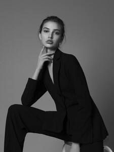 Ekaterina Stook 442464-big.jpg