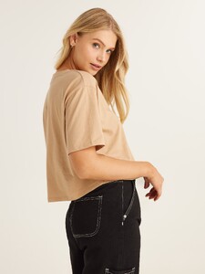 506736_nude_outfit_l.jpg