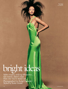 536153412_2023-02-01WMagazine-190.thumb.jpg.6ed7f72eb796a575a4ade8705246492c.jpg