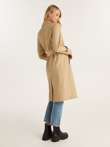 580163_camel_outfit_l.jpg