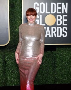 5B13046391635D_NBC_s__78th_Annual_Golden_Globe_Awards__-_Red_Carpet_Arrivals.jpg