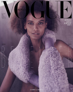 67279167_VogueKoreaDecember2020102.thumb.jpg.372b8df027be02572f48801b168f39e3.jpg